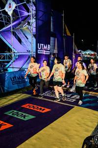 BIB: 
                            <button type="button" onclick="openModal(25252687)" class="btn btn-primary btn-sm float-right btn-popup" data-toggle="modal" data-target=".modal-high-quality">
                        <i class="fas fa-shopping-cart"></i> Add to Cart
                    </button>
                                            <button type="button" onclick="isThisMe(25252687, true)" class="btn btn-success btn-sm float-right btn-popup btn-isme hidden" data-toggle="tooltip" data-placement="bottom" title="นี่คือรูปของคุณใช่ไหม คลิกที่นี่เพื่อเอาเข้าอัลบั้ม">
                        <i class="fas fa-plus"></i> Add to album
                    </button>
                    <button type="button" onclick="isThisMe(25252687, false)" class="btn btn-warning btn-sm float-right btn-popup btn-isnotme hidden">
                        <i class="fas fa-ban"></i> Remove from album
                    </button>